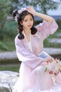 (清穿：渣男你跪下，叫我声表嫂小说)秀